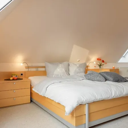 Friedenstrasse 21 Whg 5 * Zingst