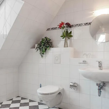 Friedenstrasse 21 Whg 5 Apartamento *