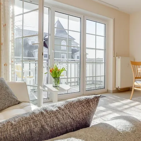 Friedenstrasse 21 Whg 5 * Zingst