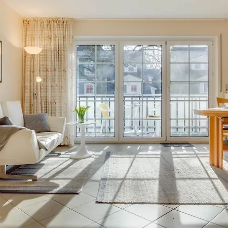 Friedenstrasse 21 Whg 5 * Zingst